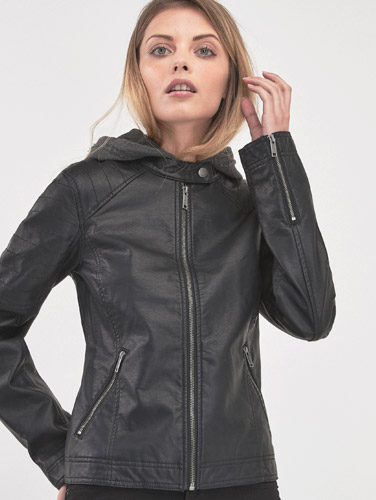 صورة عضو الفريق