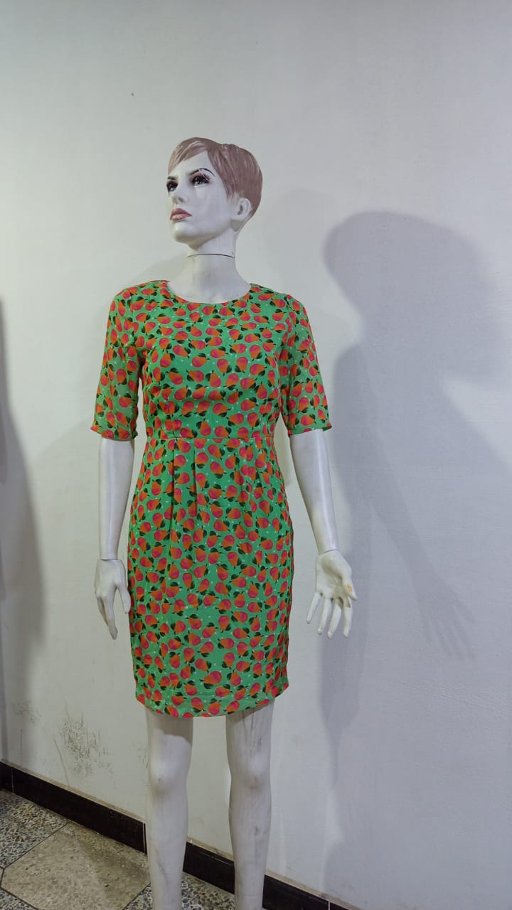 فستان نسائي صيفي